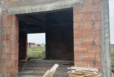Casă cu Teren 600 Mp în Săcălaz - 2