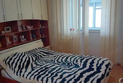 3 camere decomandat , mobilat si utilat complet - 2