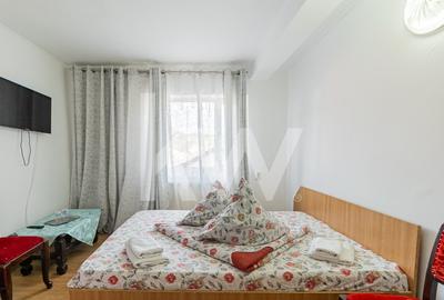 Corp de casa in inima statiunii Sinaia, pe bld. Republicii. - 13