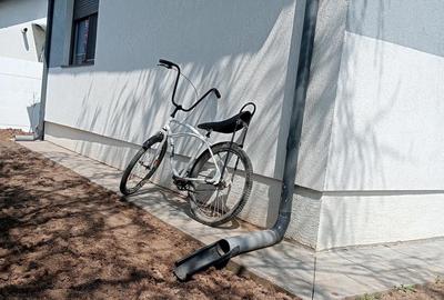 Casă cu 3 camere cu Teren 240 Mp în Central - 2