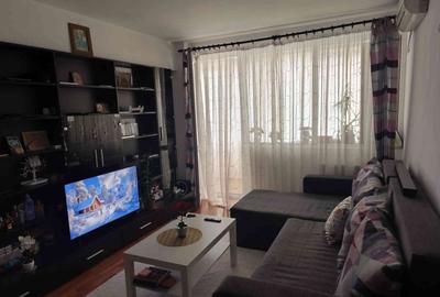 Apartament cu 2 camere semidecomandat în Titan - 2