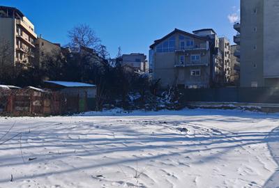 TEREN INTRAVILAN HERĂSTRĂU / STRADA BARAJUL ARGEȘ. - 7