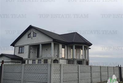 Casă cu 6 camere cu Garaj în Ciocârlia - 4