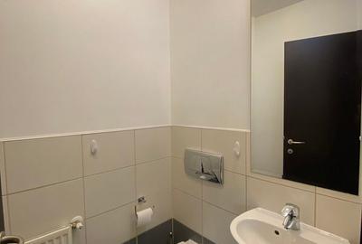 Apartament cu 3 camere decomandat, mobilat în Băneasa - 11