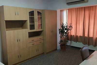 Garsonieră semidecomandată în Gării - 2