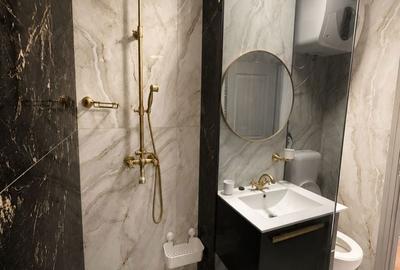 Apartament cu 3 camere decomandat în Costin Georgian - 1