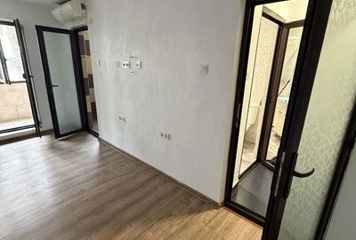 Garsonieră decomandată în Central - 4