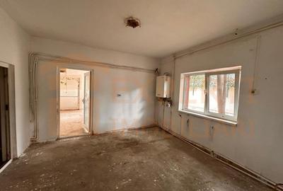 Casa situata in zona Coiciu - 13