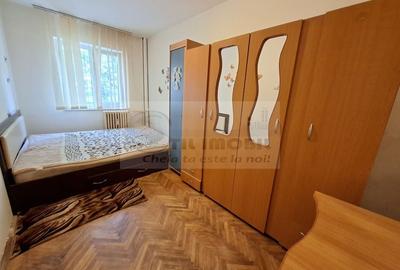 Liber, apartament 2 camere Podu Ros Cantemir, bloc fara risc - 2
