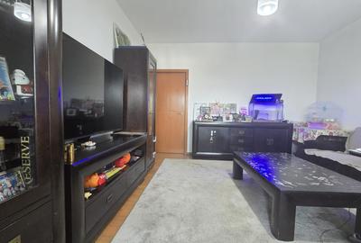 Vânzare apartament 3 camere decomandat – mobilat și utilat, garaj, Moinesti - 4