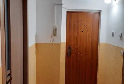 Garsonieră decomandată în Titulescu - 1