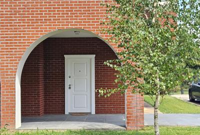 Central - Tunari Park – 3 dormitoare, 3 băi, mansardă și grădină privată - 1