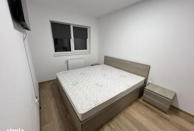 Apartament cu 3 camere semidecomandat în Central - 1