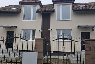 Duplex cu 5 camere cu Canalizare în Băneasa - 1