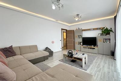 Apartament cu 3 camere decomandat, mobilat în Tractorul - 6