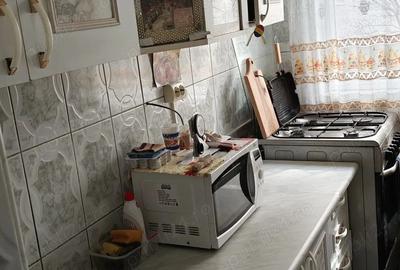 Apartament cu 3 camere decomandat în Central - 3