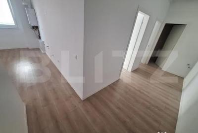 Apartament cu 3 camere decomandat în Torontalului - 2