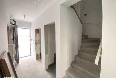 Casă cu 4 camere cu Teren 335 Mp în Ronaț - 8