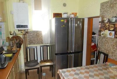 Casă cu 6 camere în Central - 11