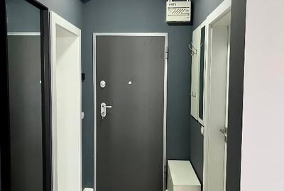 Proprietar închiriez apartament 2 camere cu loc parcare, et.2,nou - 1