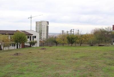 Teren Construcții intravilan de 1000 mp, în E3