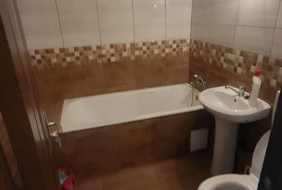 Apartament cu 3 camere decomandat în Exterior Vest - 4