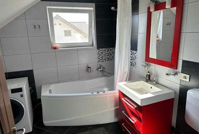 Apartament cu 3 camere nedecomandat în Florești - 2