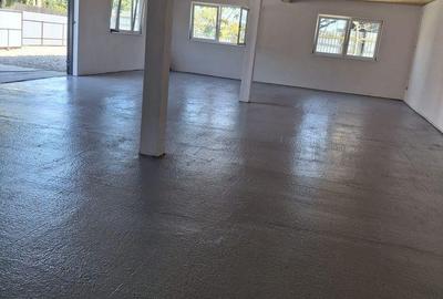 Spațiu comercial, de 200 mp, în Central - 4