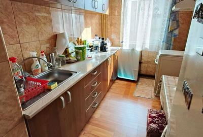 Apartament cu 3 camere semidecomandat în Trivale - 4