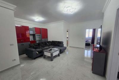 Apartament cu 3 camere semidecomandat, mobilat în Burdujeni - 1