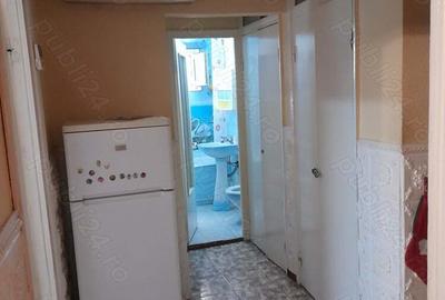 Vand apartament 2 camere decomandat micro 17 Galati Vand apartament 2 camere decomandat micro 17 Galati - 4