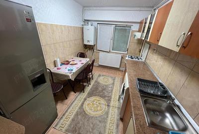 Apartament cu 3 camere decomandat în Tomis Nord - 5