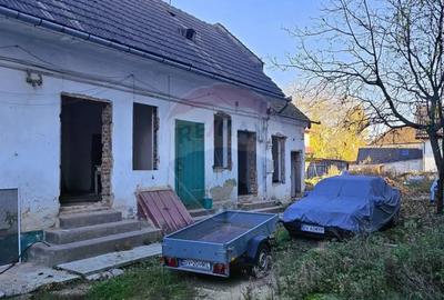 Casă cu 3 camere cu Canalizare în Central - 4