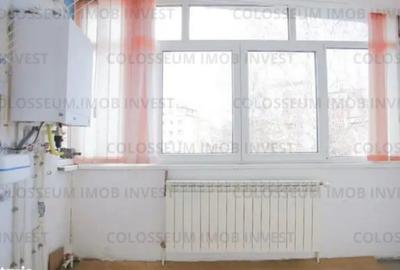 Apartament cu 3 camere decomandat în Griviței