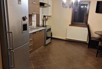 Apartament cu 3 camere decomandat în Central - 10