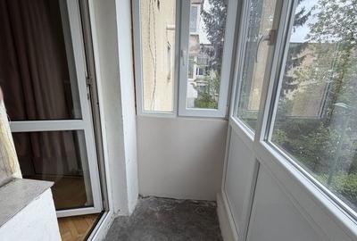 Apartament cu 3 camere decomandat în Drumul Carului - 4