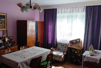 Apartament cu 3 camere decomandat în Dărmănești - 7
