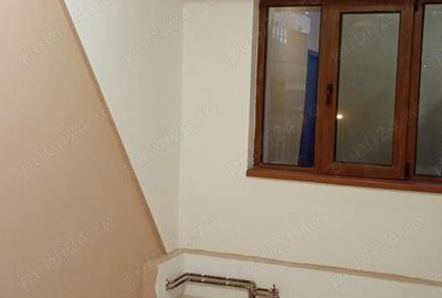 Spațiu comercial, de 60 mp, în Central - 3