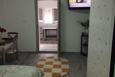 Apartament decomandat în Central - 2
