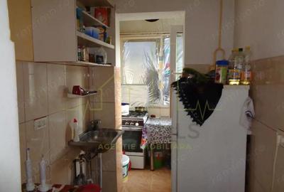 Decomandat. Pretabil Investitie. - 7