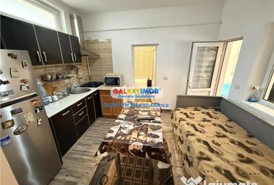 Casă cu 7 camere cu Teren 438 Mp în Central - 6