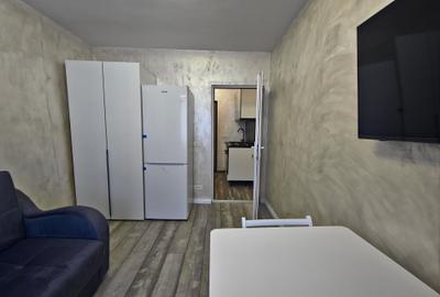 Garsonieră semidecomandată, mobilată în CET - 6