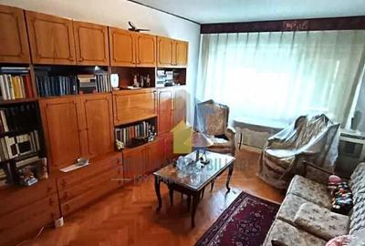 65 mp - 2 camere, Calarasi - Tineretului, decomandat, etaj i - 6