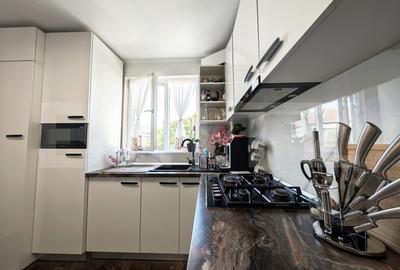 Apartament 3 camere, 68 mp utili, 2 balcoane, complet renovat in anul 2024 - 3