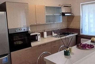 Giroc-Unitatea Militara | 2 Camere | Etaj 1 | Loc de parcare - 2