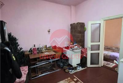 Casă cu 1 camere în Central - 13