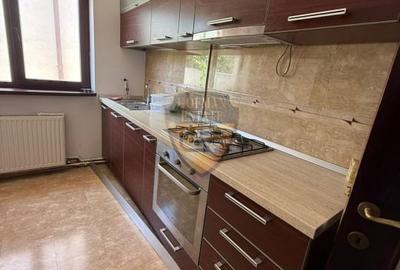 Casă individuală cu 5 camere cu Canalizare în Faleza Nord - 11