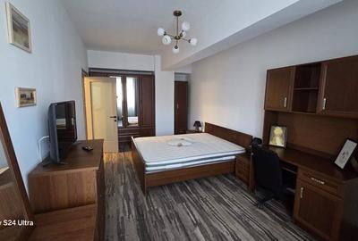 Apartament cu 2 camere decomandat în Central - 1