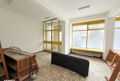 Spațiu comercial, de 120 mp, în Central - 2