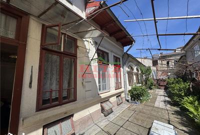 Casă cu 4 camere cu Teren 211 Mp în Orașul de Jos - 4
